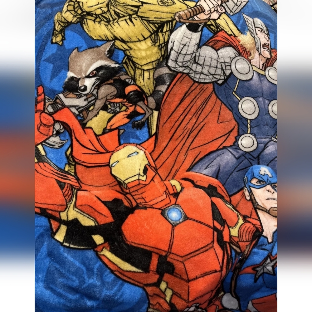 6/$25 Avengers Throw Blanket